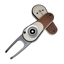 Load image into Gallery viewer, Seed Pitchfix Golf Divot Tool - The Woodie